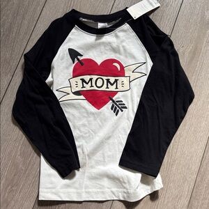 New! Gymboree Black/White Mom Tee size 6